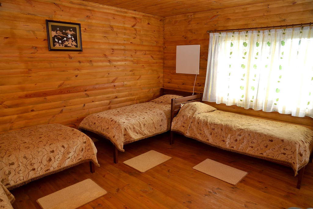 Slavutich Hotel Нова Каховка Стая снимка
